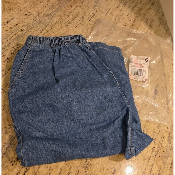 New! Cabin Creek Women Sz 18 Capri Crop Denim Jeans Pull On Blue 30x17" Elastic - Picture 1 of 14